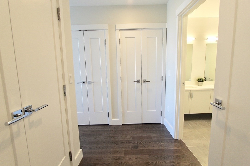 434 Mcgrath Highway, Prospect Hill