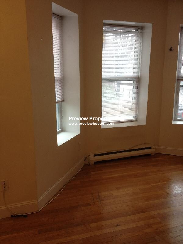 199 Strathmore, Brighton