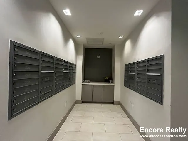 45 Marion St, Coolidge Corner