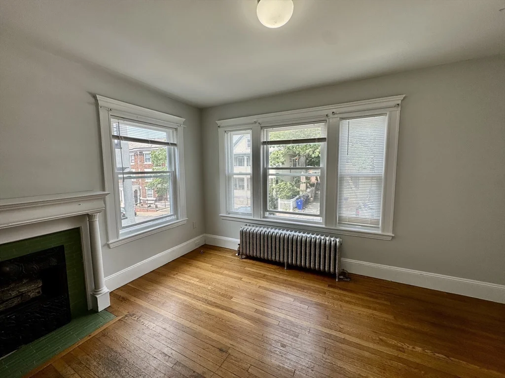 28 Boulevard Ter, Allston