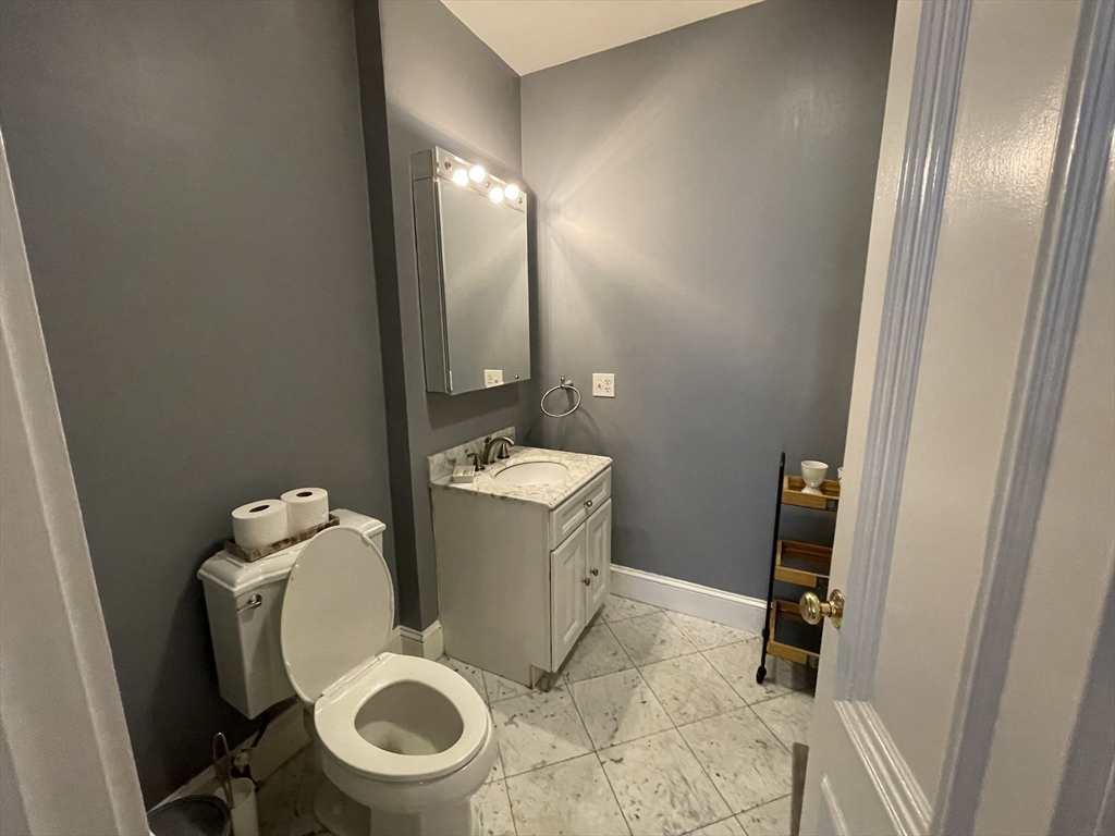 105 Beacon St, Back Bay