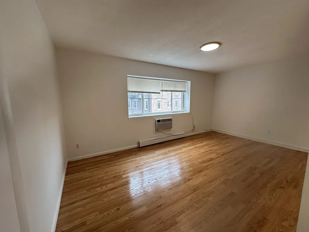 10 Scottfield Rd, Allston