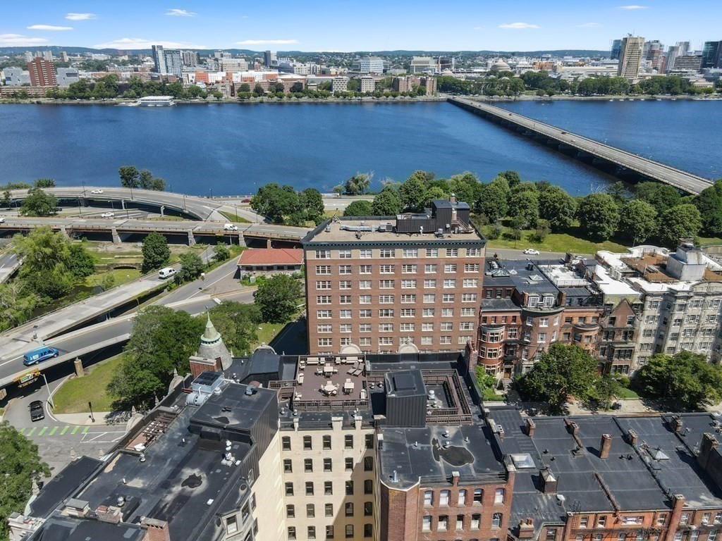 4 Charlesgate East, Back Bay