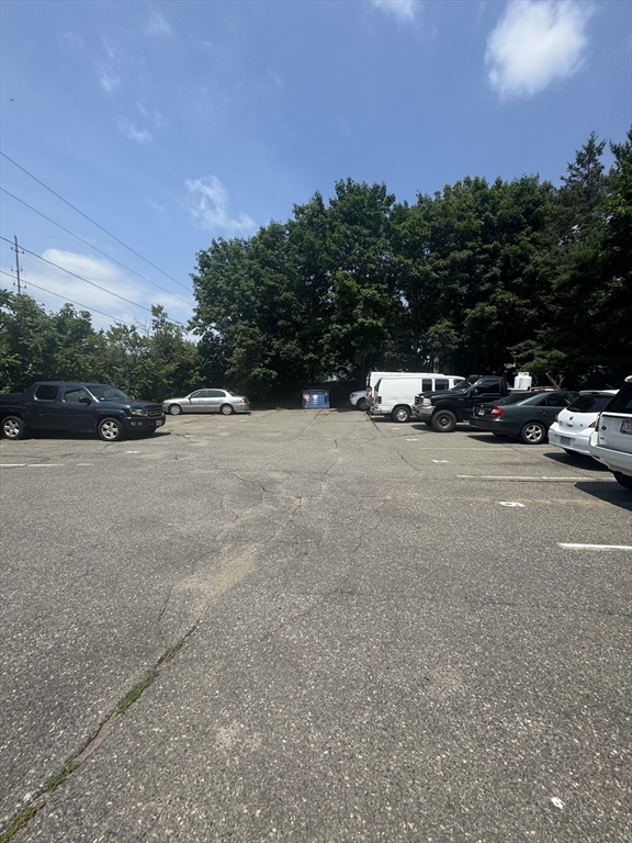 10 County, Mansfield