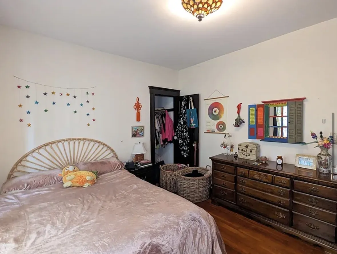 69 Prichard Ave, Powder House Square