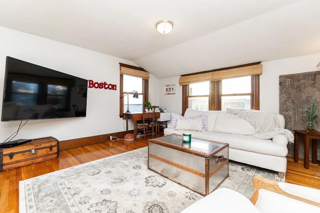 322 Humphrey St, Swampscott