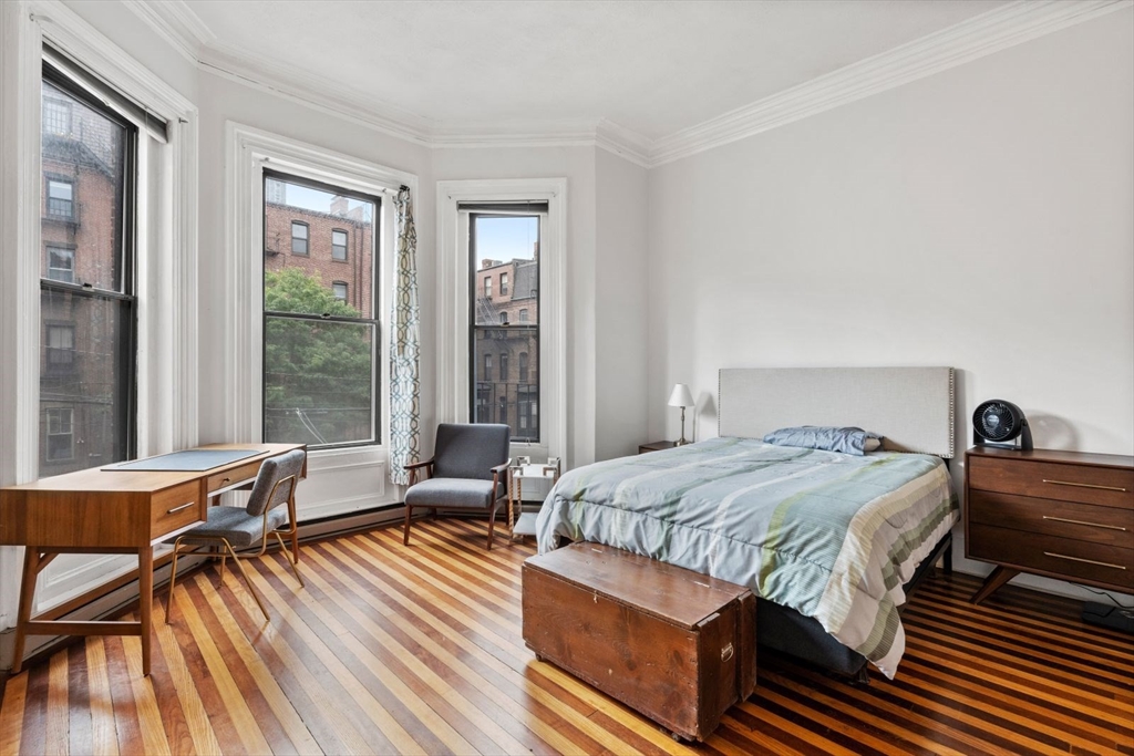 389 Beacon St, Back Bay