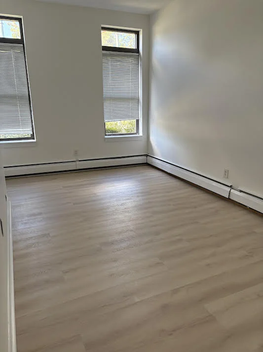 1880 Commonwealth Ave, Brighton