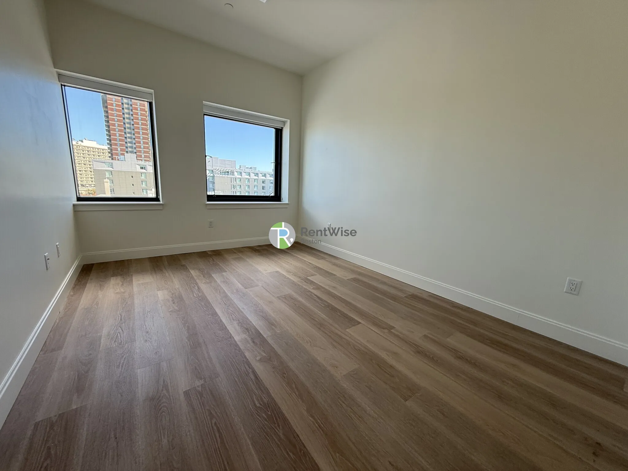 1079 Commonwealth Ave, Allston