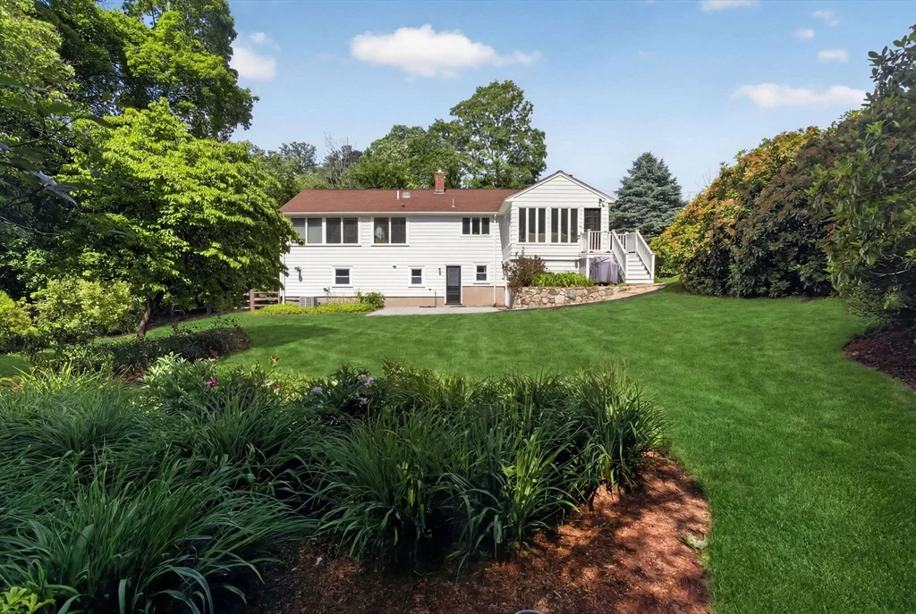 29 Brook St, Wellesley