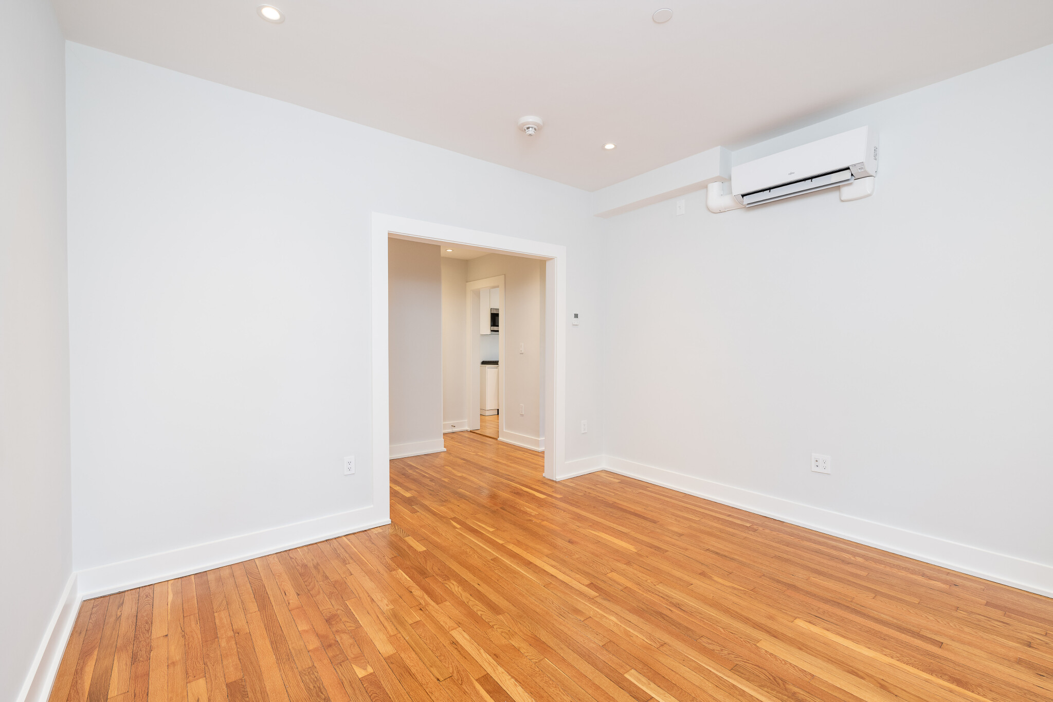 16 Forest St, Baldwin