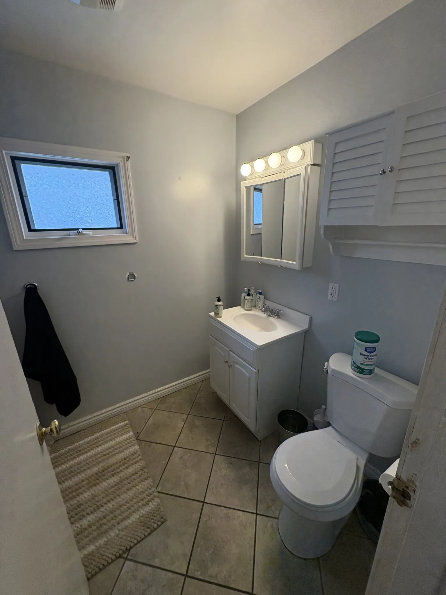 50 Bromfield Rd, Tufts