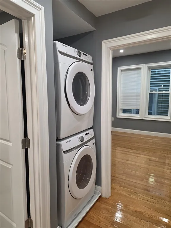 339 Cambridge St, East Cambridge