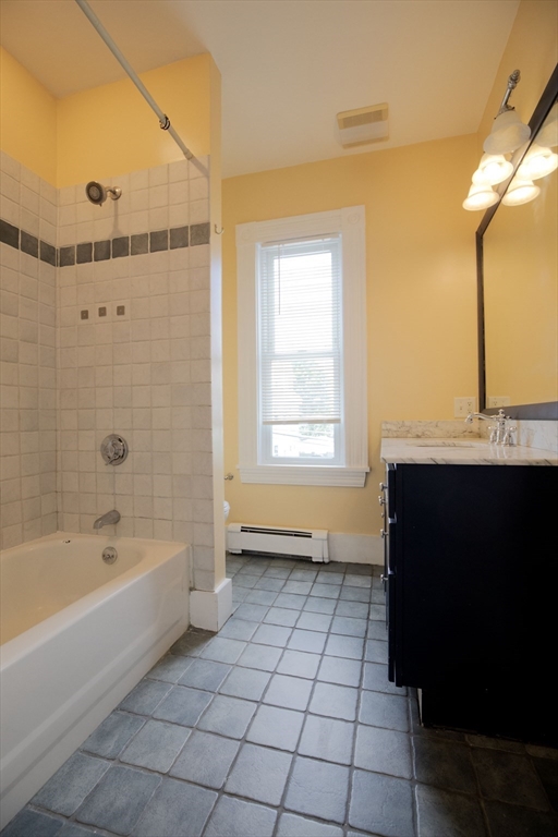 115 Taylor St, Waltham