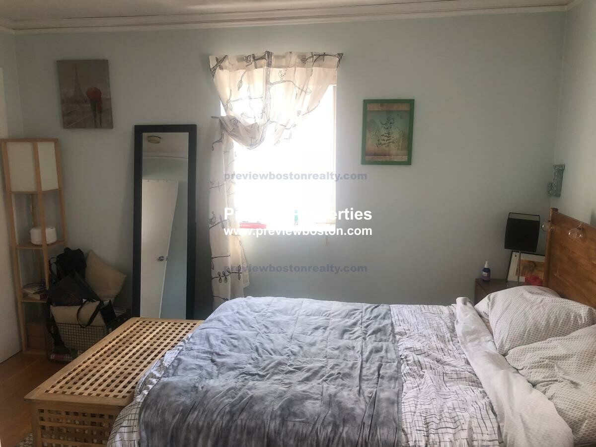 200 Kelton St, Allston