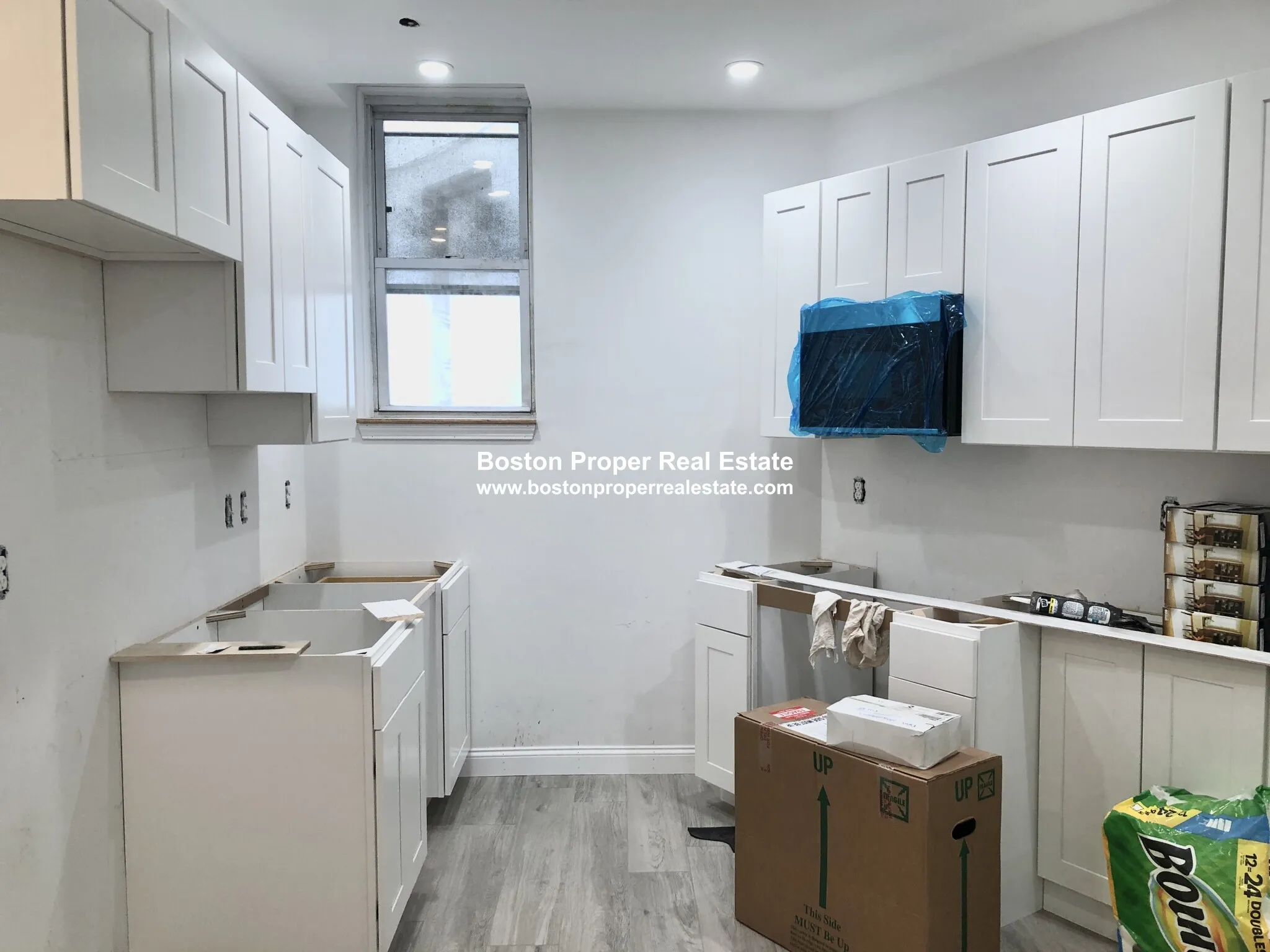 64 Charlesgate East, Fenway