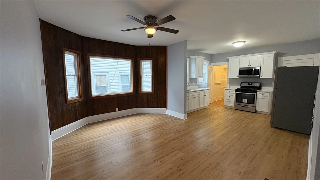 190 Sheridan Ave, Medford