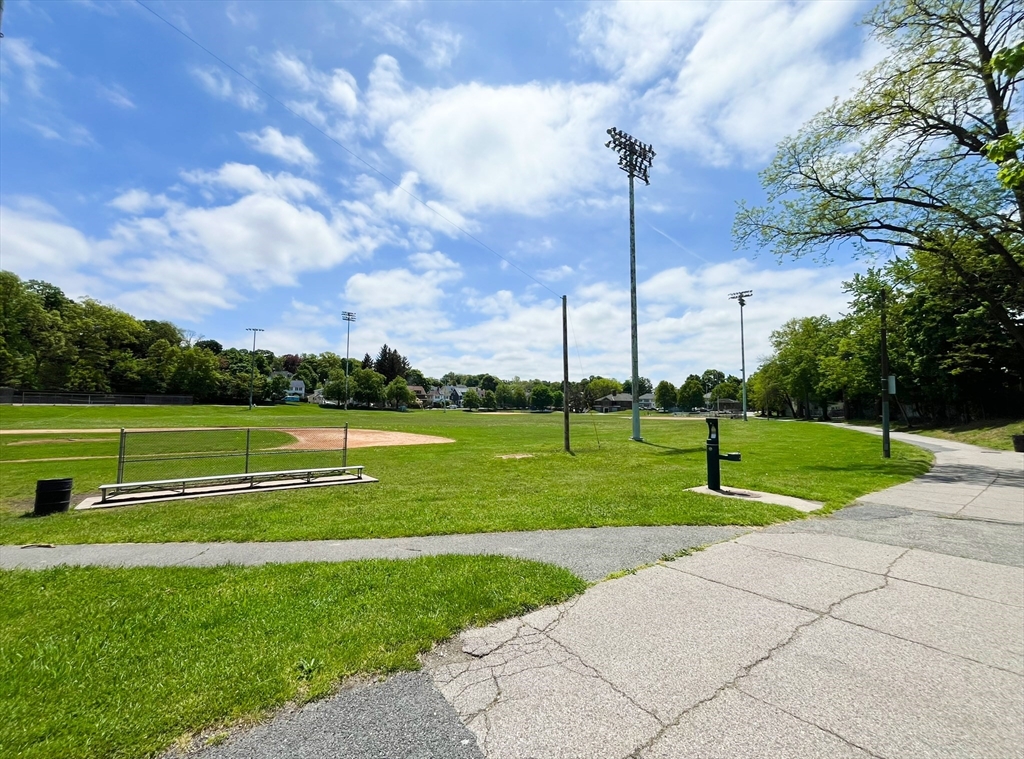 44 Bellevue St, West Roxbury