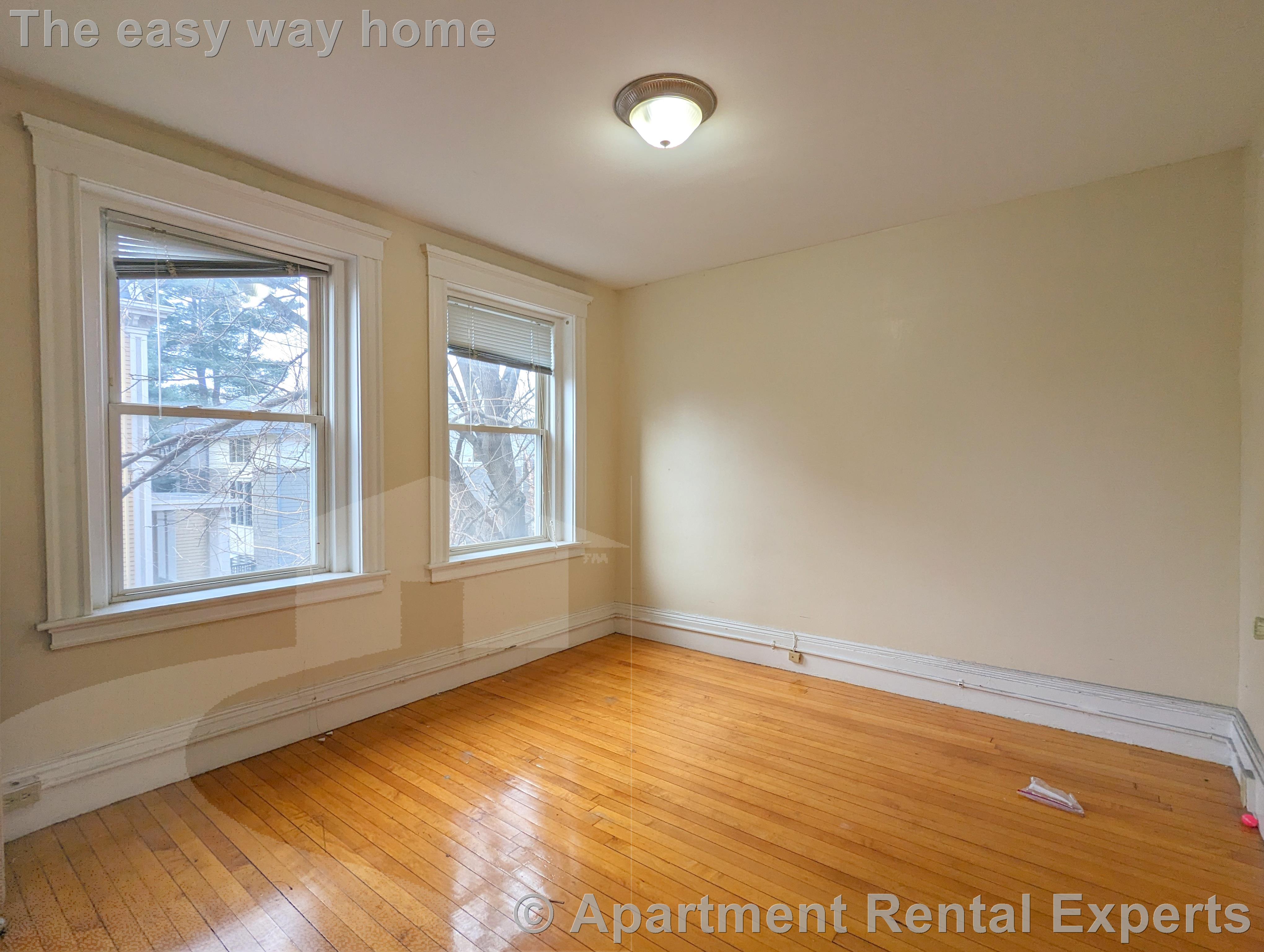 6 Craigie Cir, Harvard Square