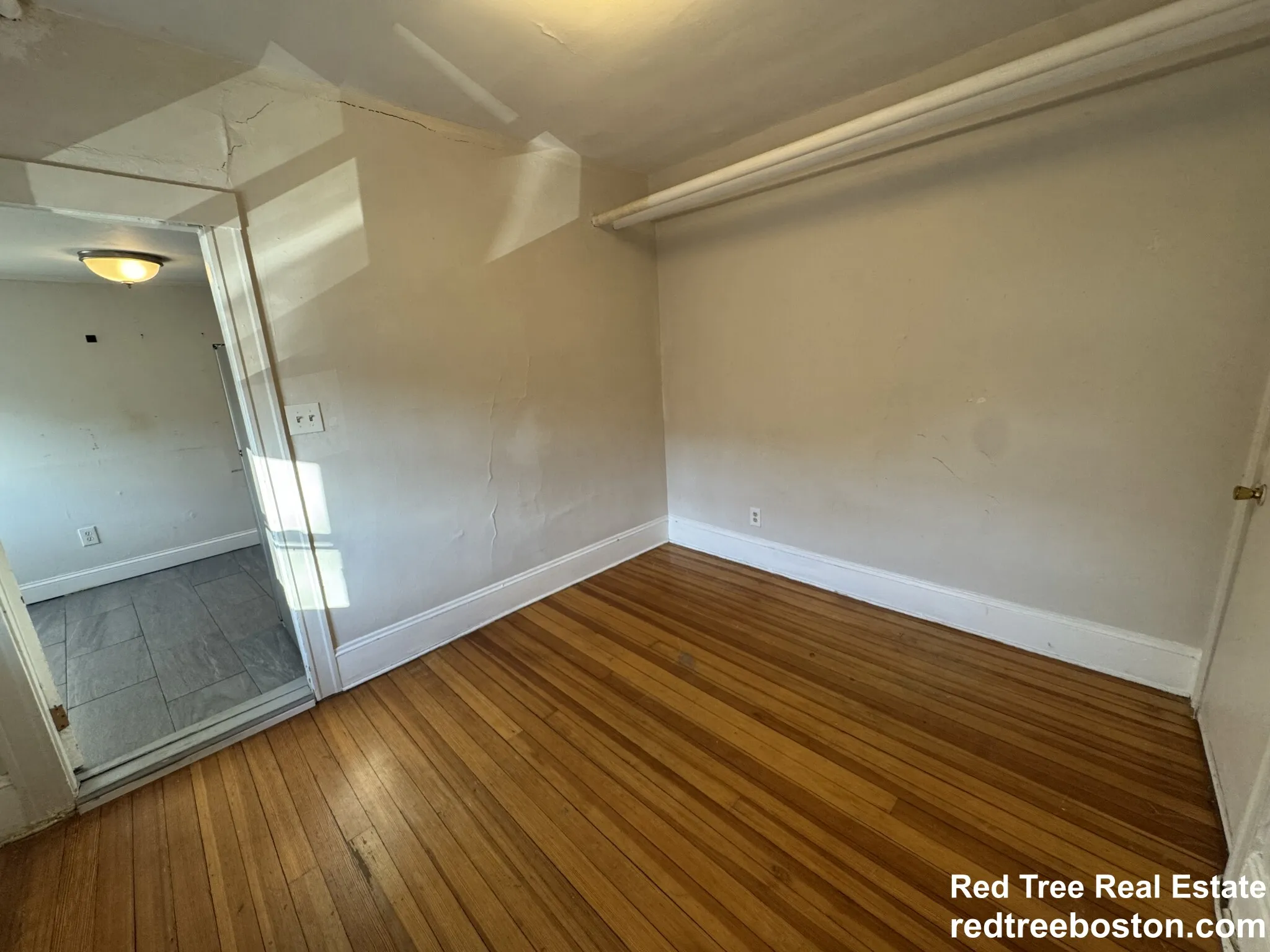 1725 Commonwealth Ave, Brighton