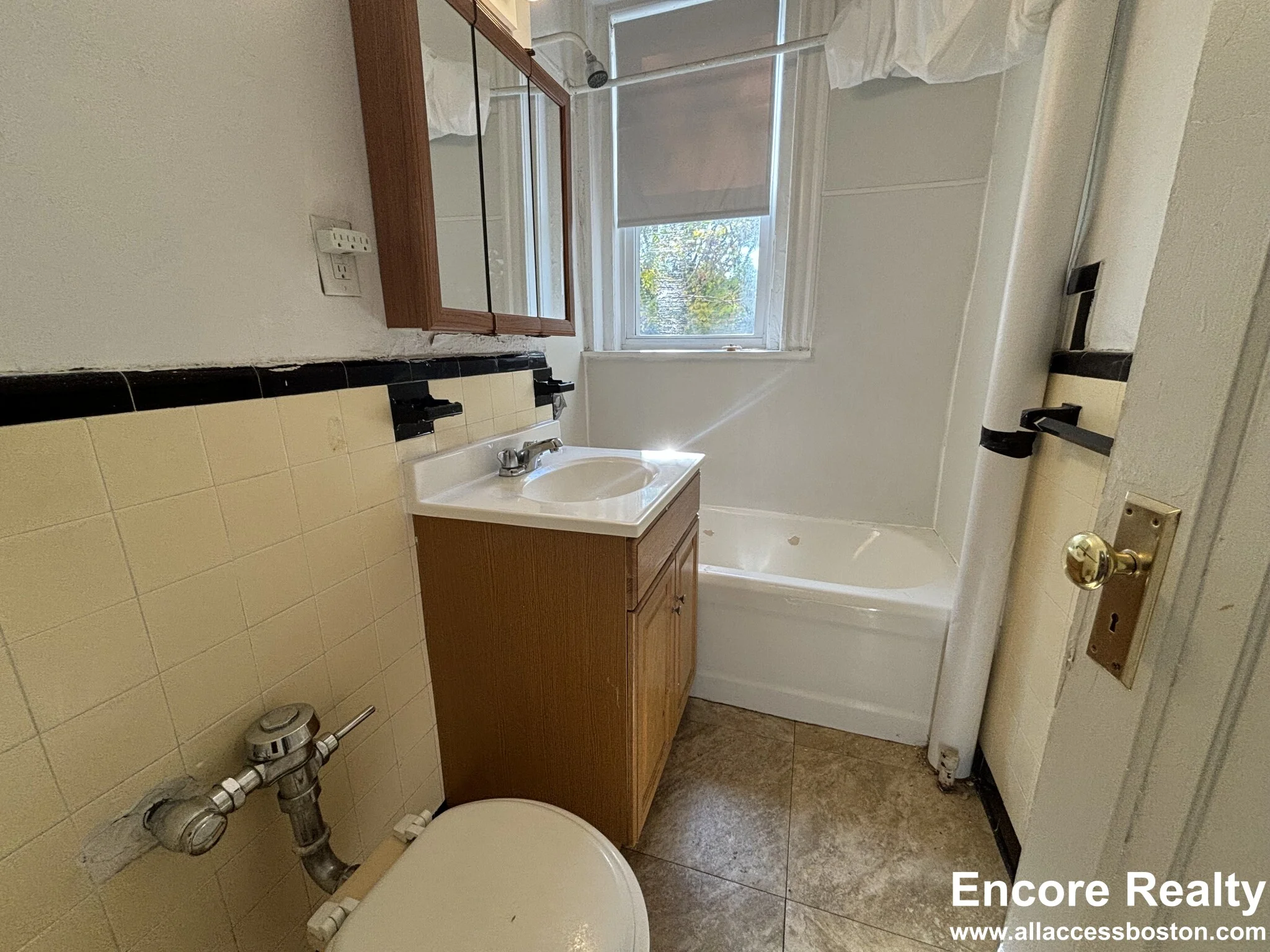 70 Chiswick Rd, Brighton