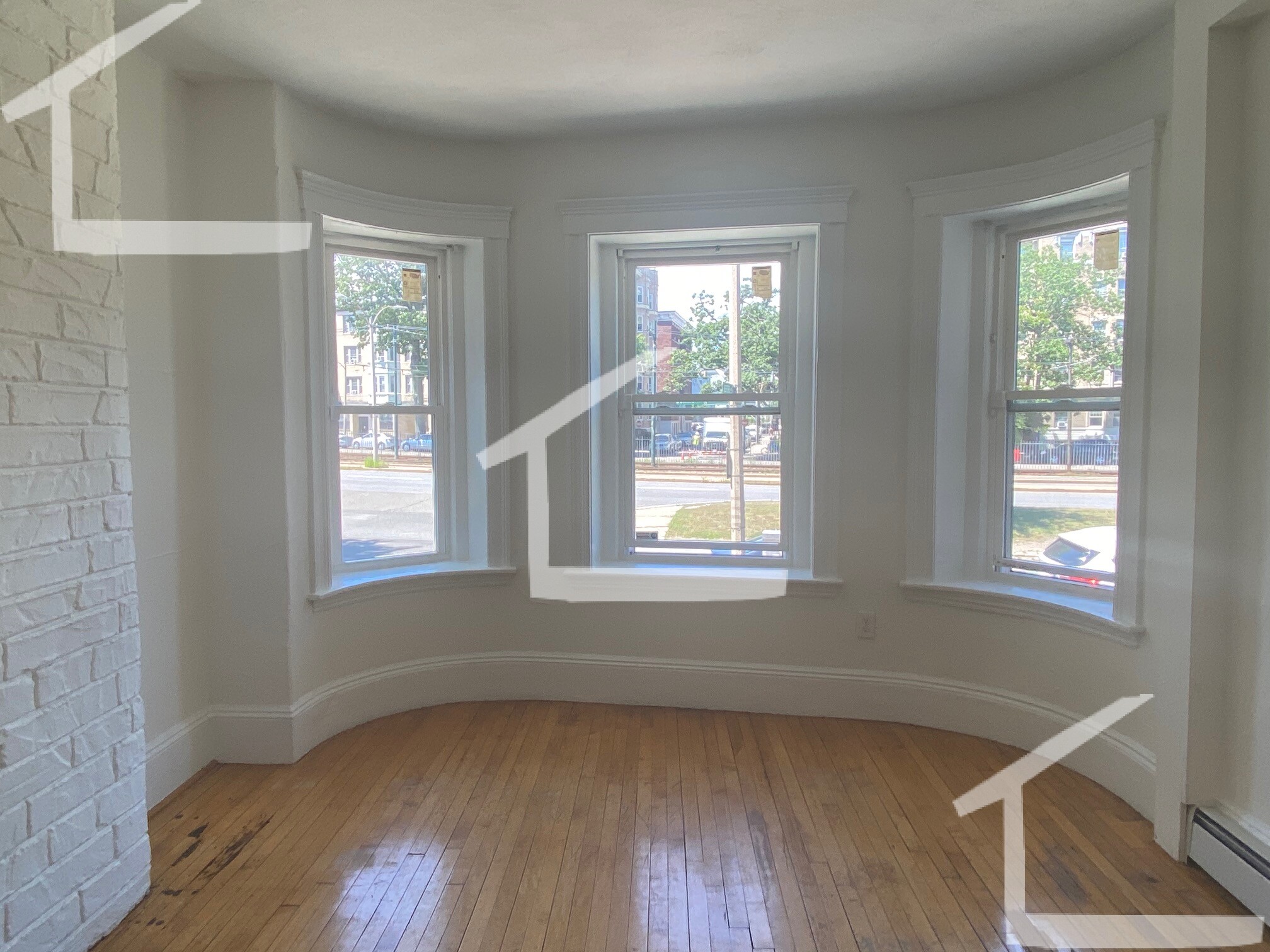 61 Brighton Ave, Allston