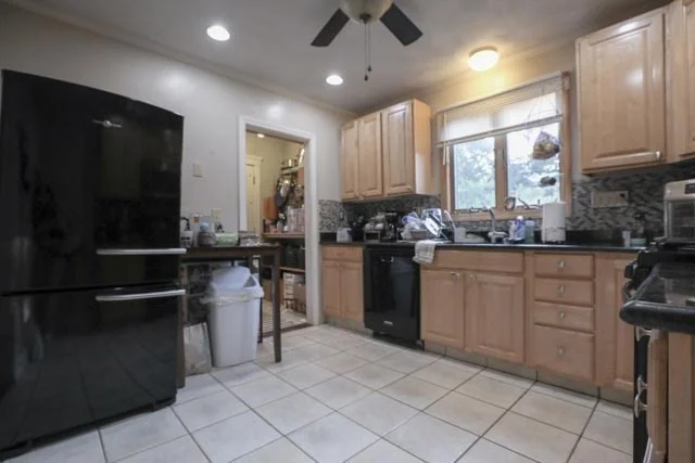 50 Renwick, Wakefield