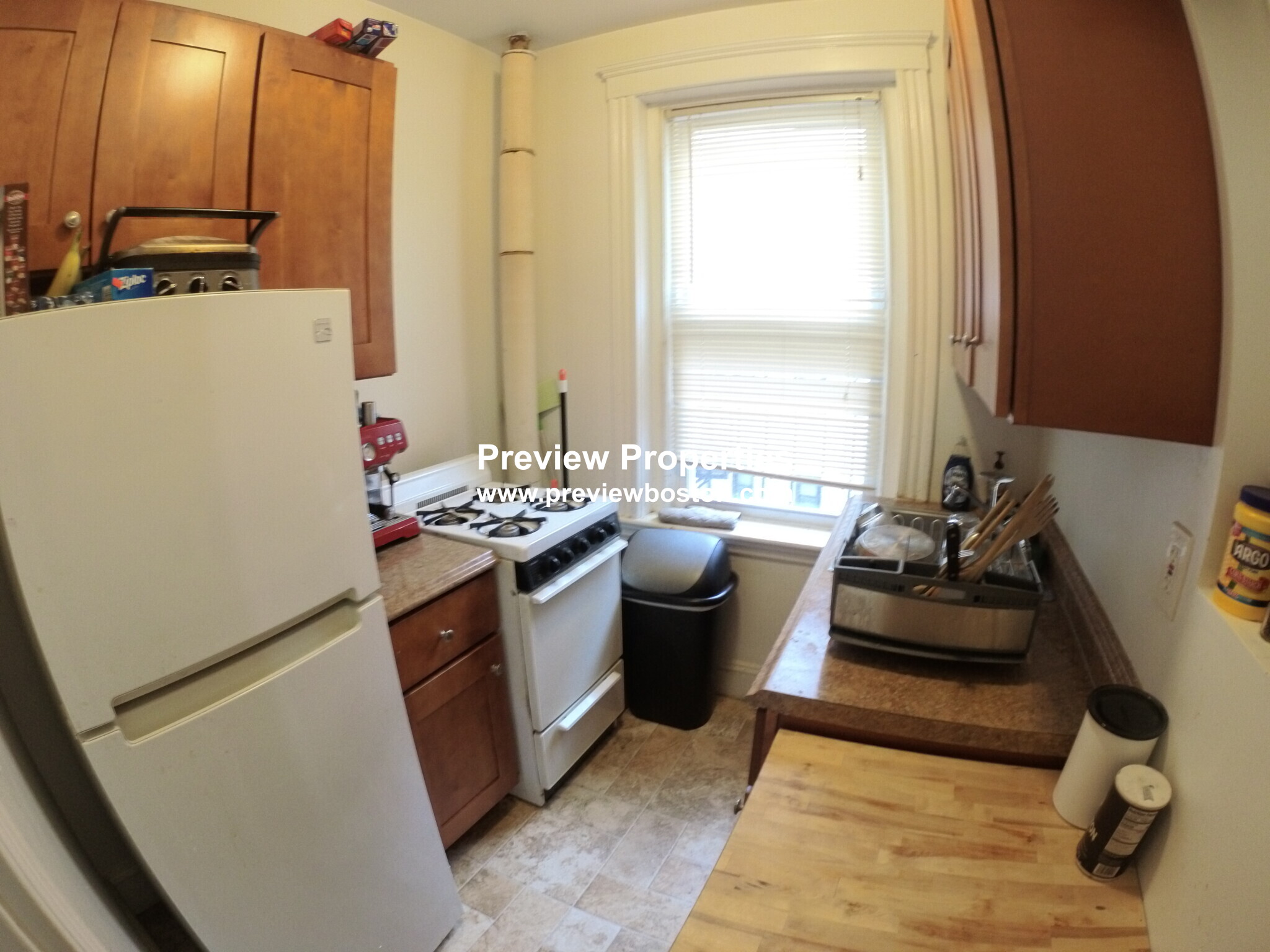 1450 Commonwealth, Brighton