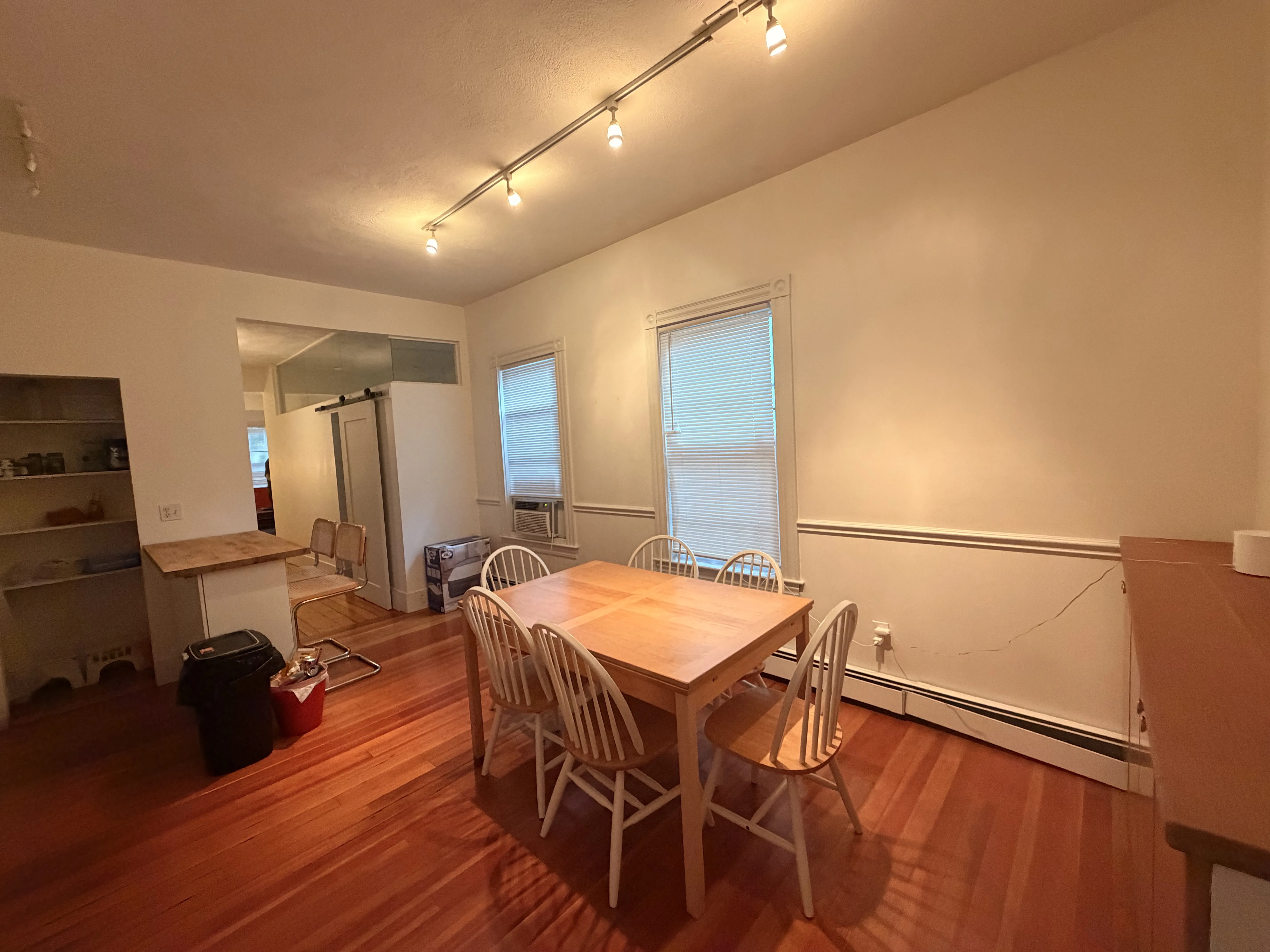 106 Pleasant St, Cambridgeport