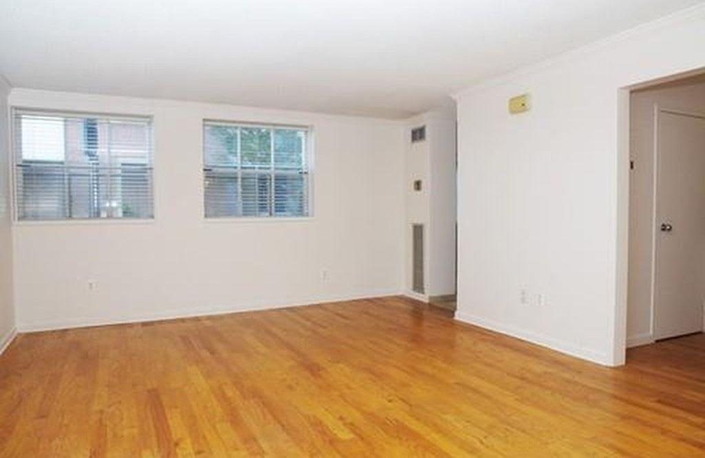 106 13th St, Charlestown