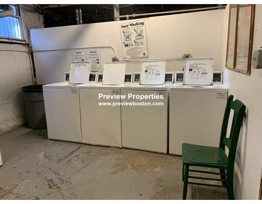 32 Sidlaw Rd, Brighton