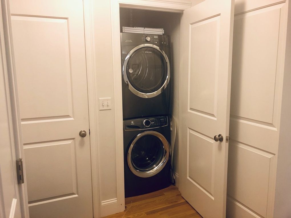 2 bed, 2 bath apartment for rent at 387 W Broadway Unit 3, South Boston — photo 3 of 11