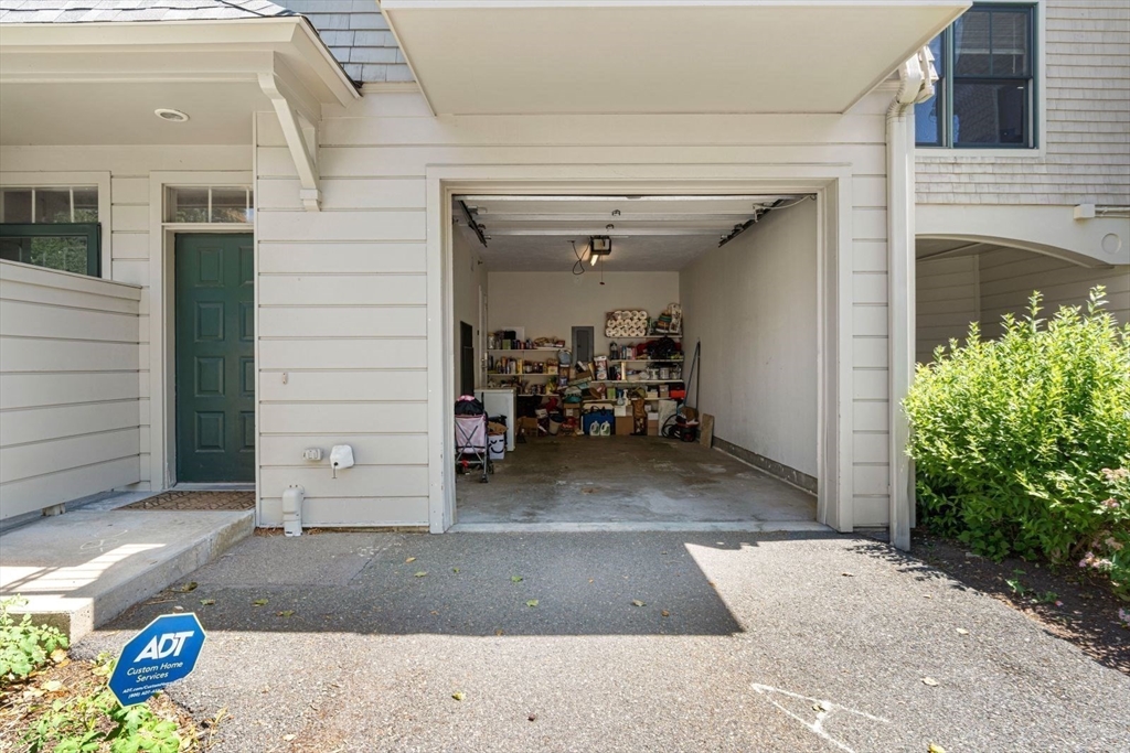 249 Cypress St, Brookline