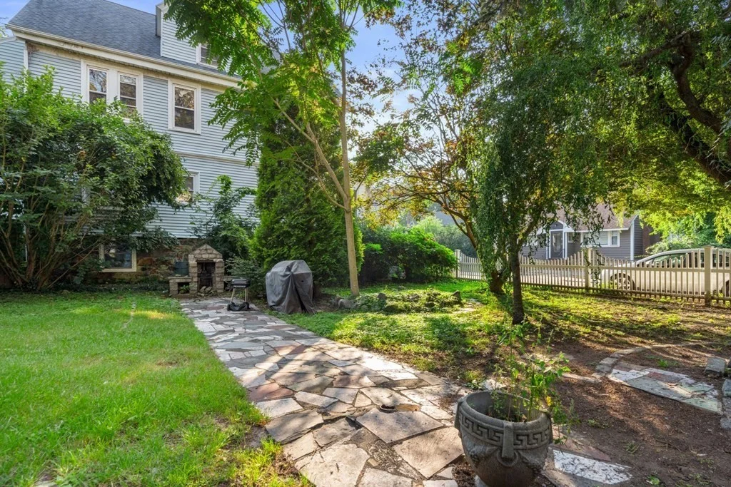 193 Florence St, Roslindale