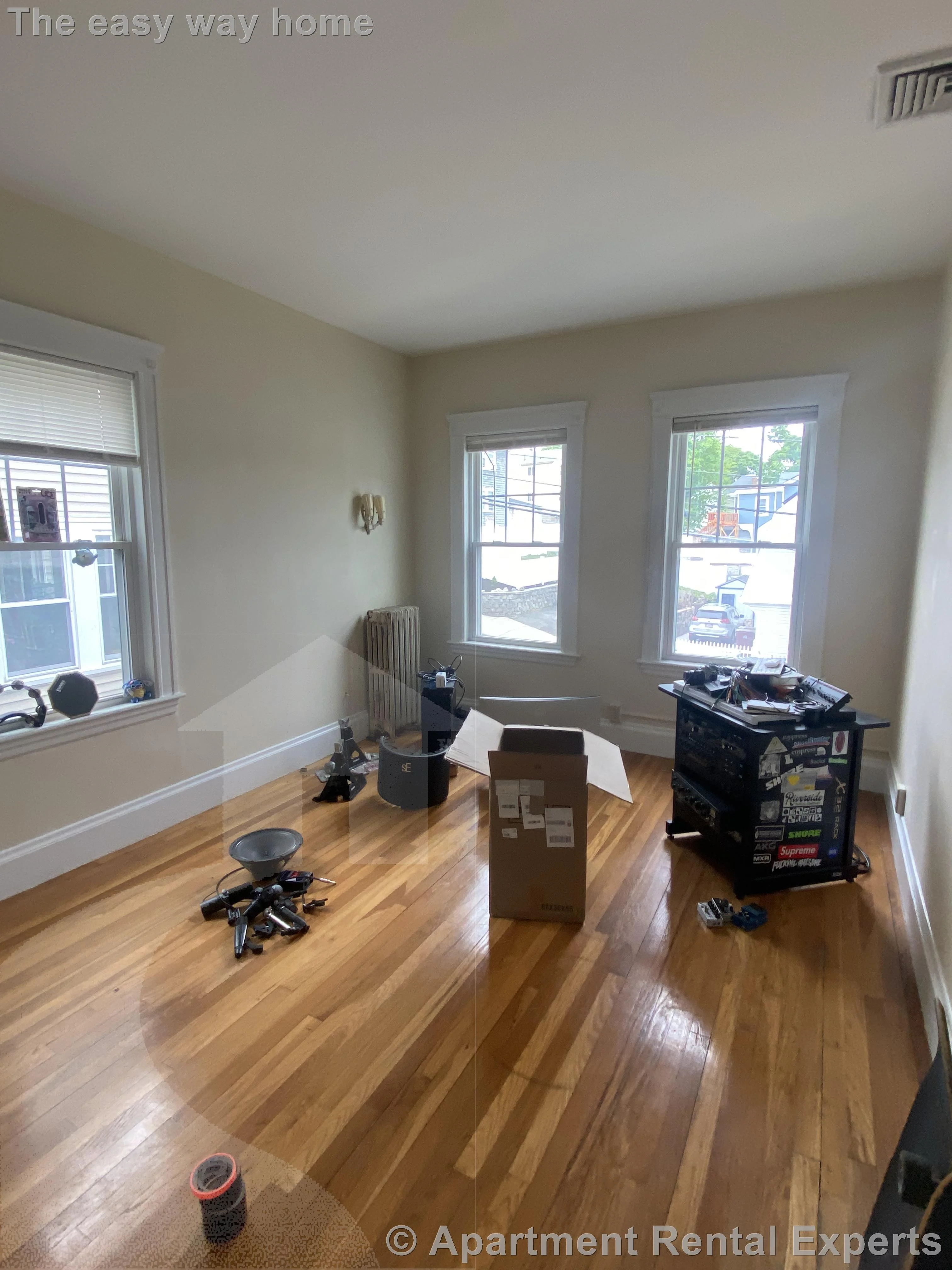 30 Lawrence, Everett