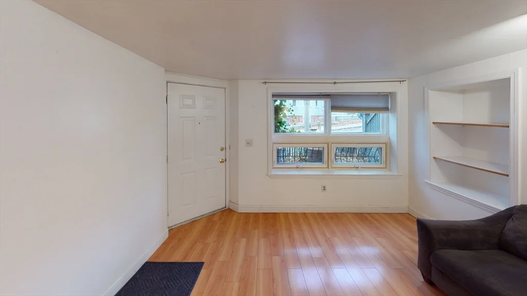 96 Sheridan St, Jamaica Plain