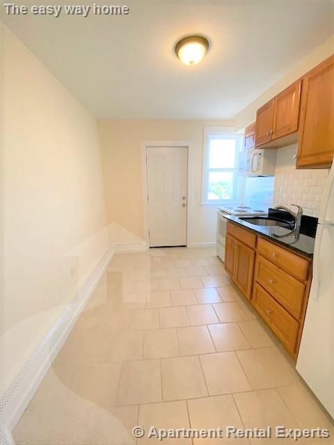 9 Temple St, Winter Hill