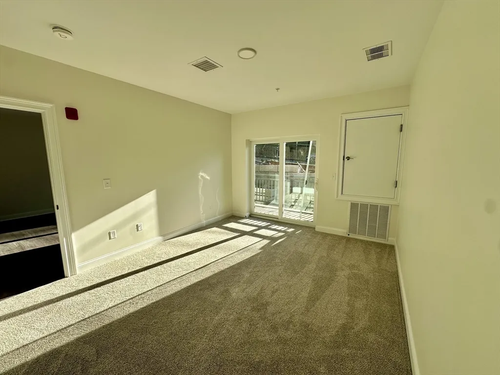 10 Franklin Ave, Revere