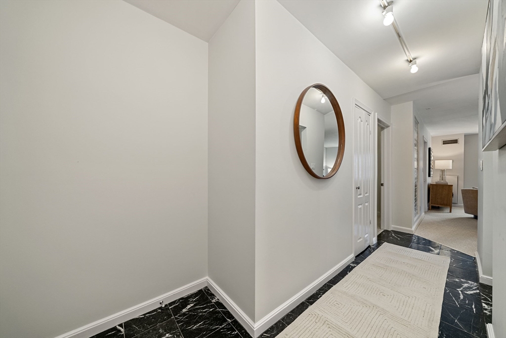 19 Wiget St, North End