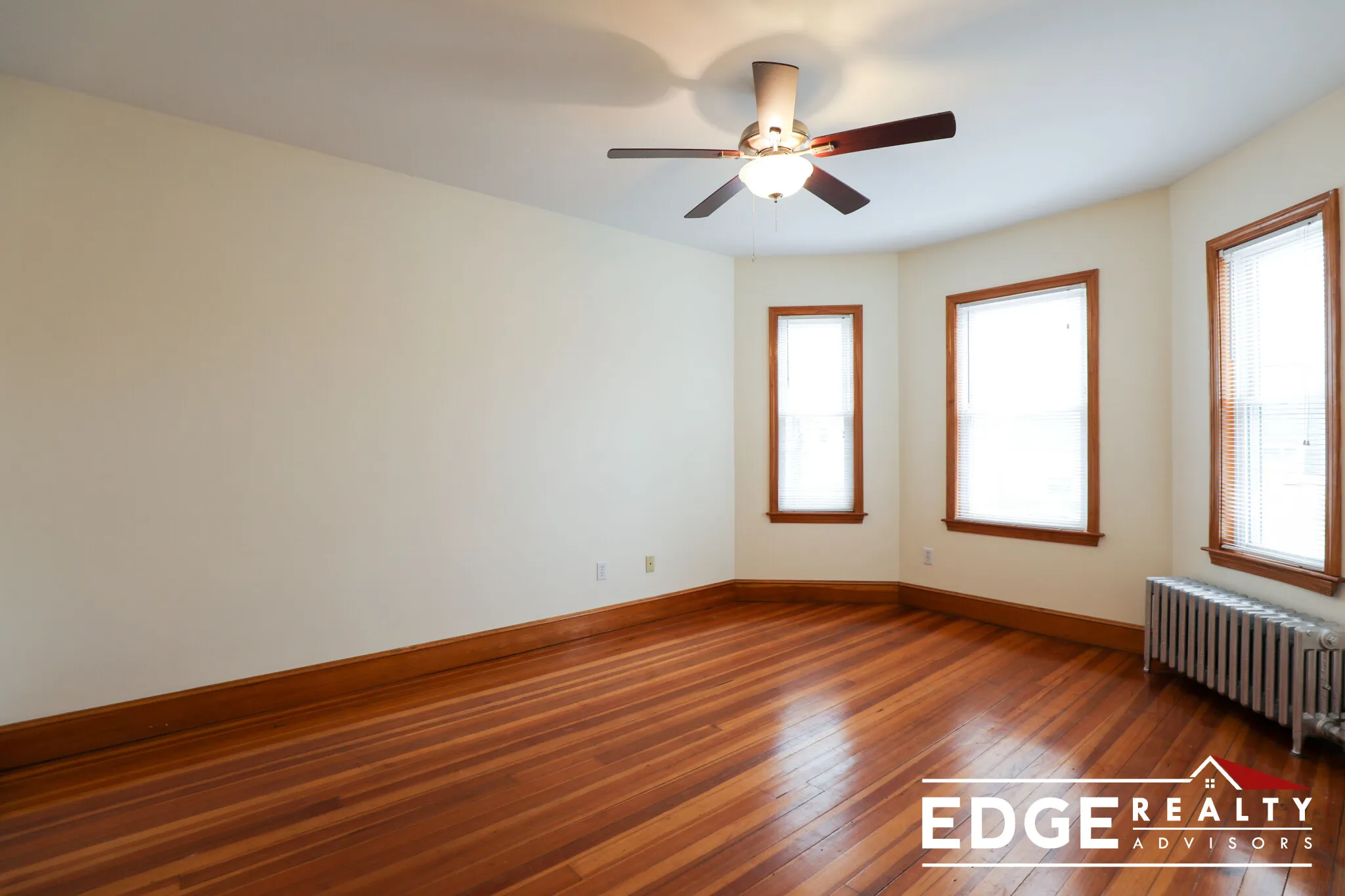 12 Montcalm Ave, Oak Square