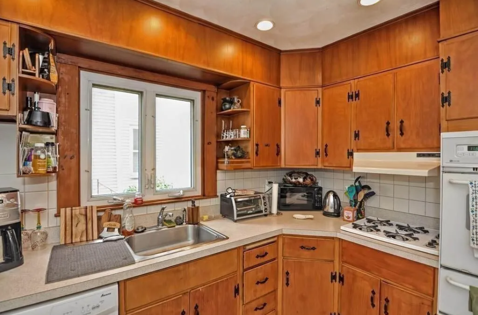 15 Princeton St, South Medford