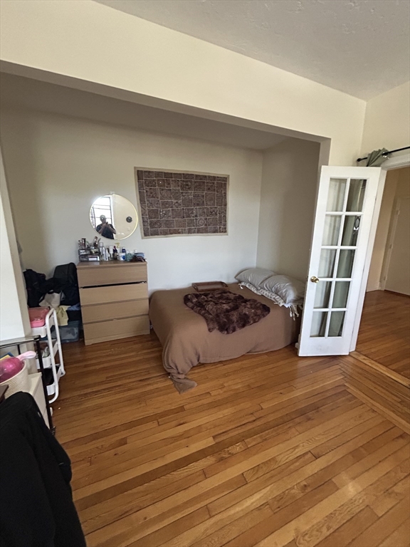 137 Peterborough St, Fenway