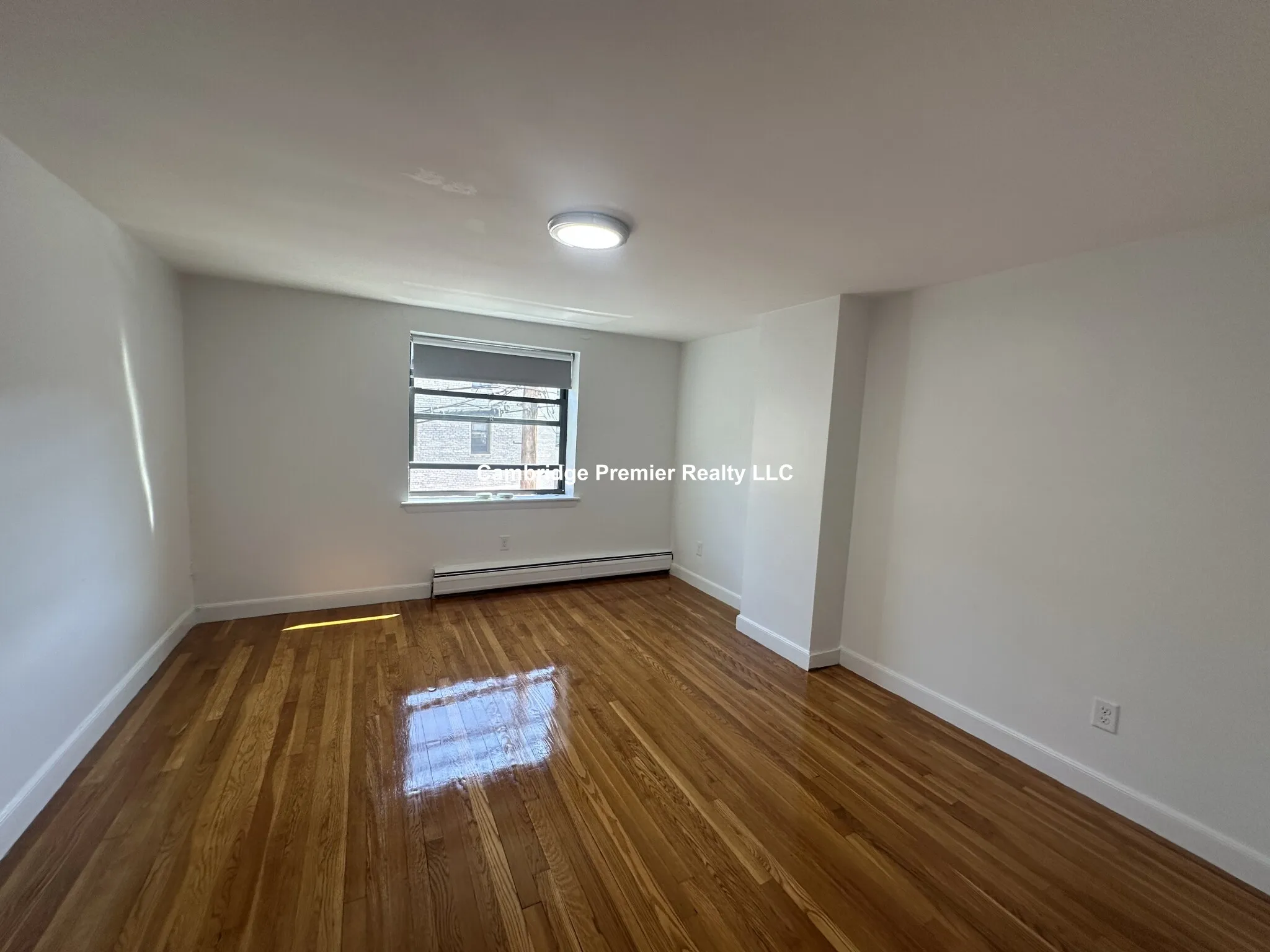 48 Harvard Ave, Harvard Avenue