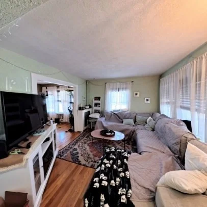 18 Martin St, Medford