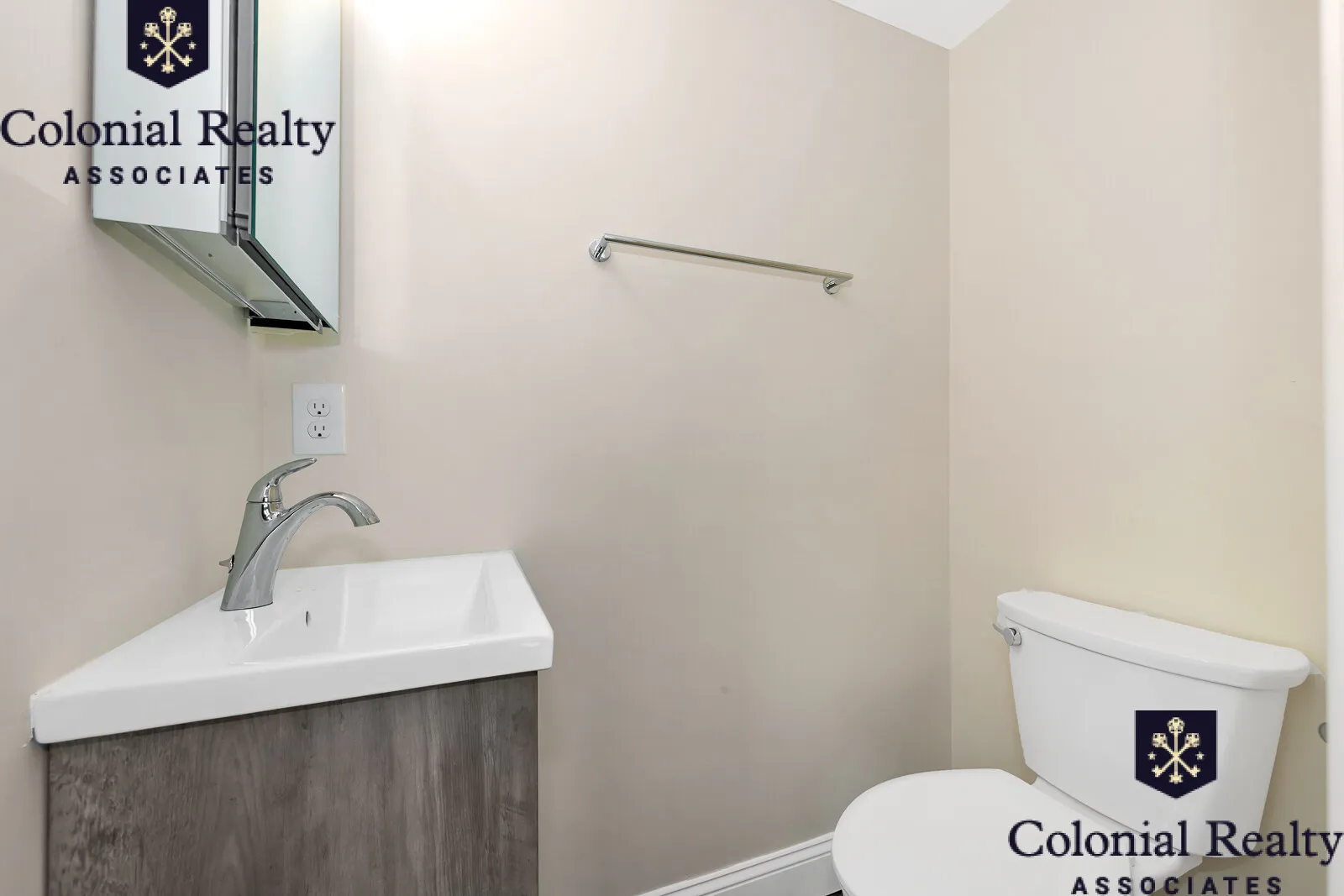 43 Wright Ave, South Medford