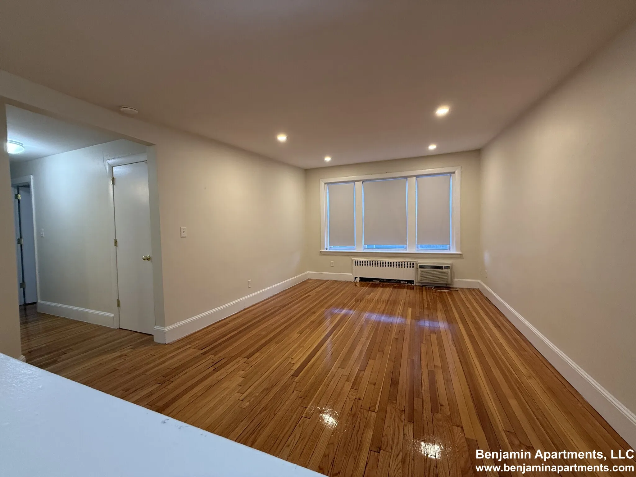 33 Lancaster Ter, Corey Hill