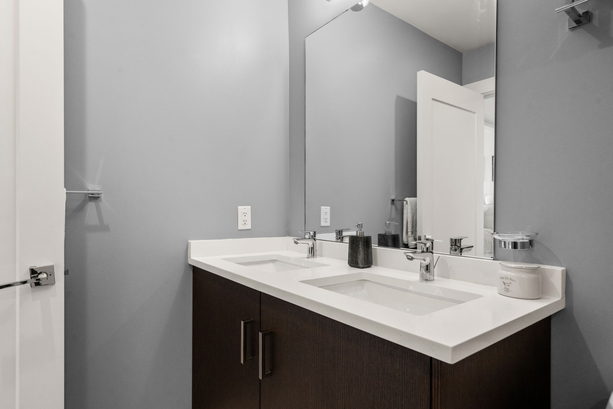 14 West Broadway, South Boston