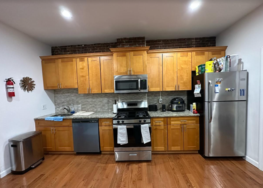 147 Meridian St, East Boston