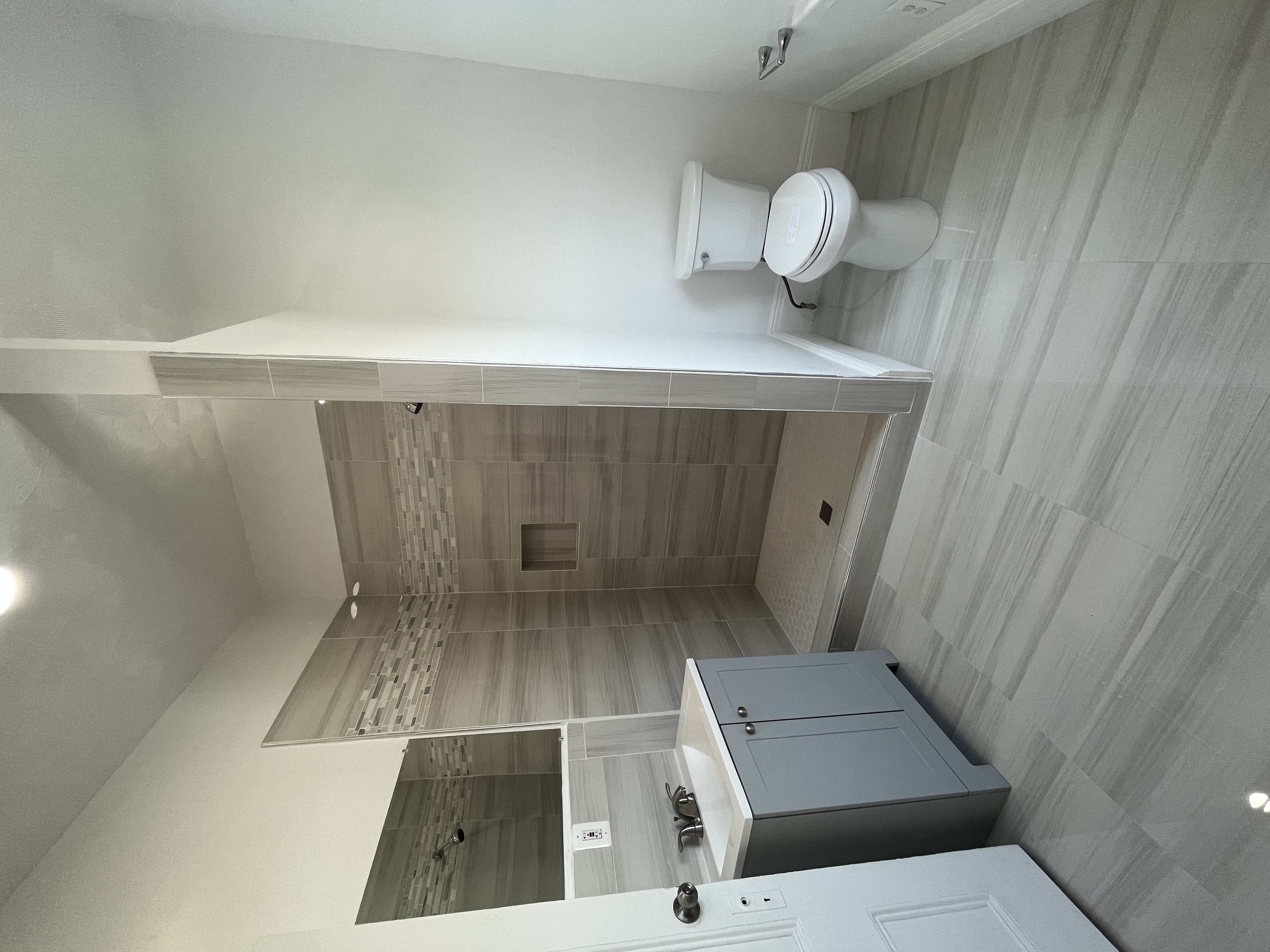 4 bed, 2 bath apartment for rent at 56 Pinckney St Unit 3, East Somerville — photo 8 of 16