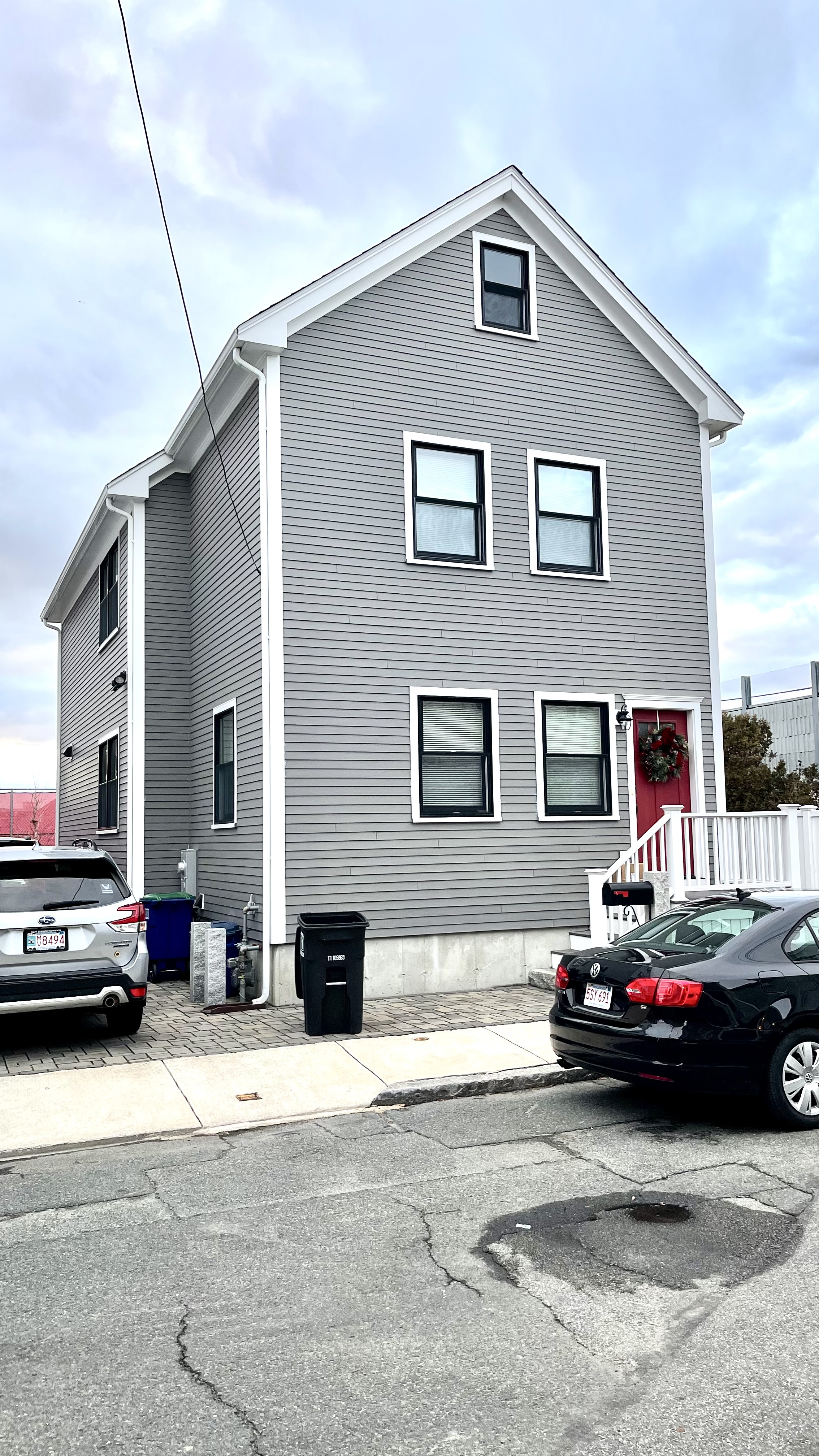 4 bed, 3.5 bath apartment for rent at 36 Horace St Unit 1, Union Square — photo 17 of 17